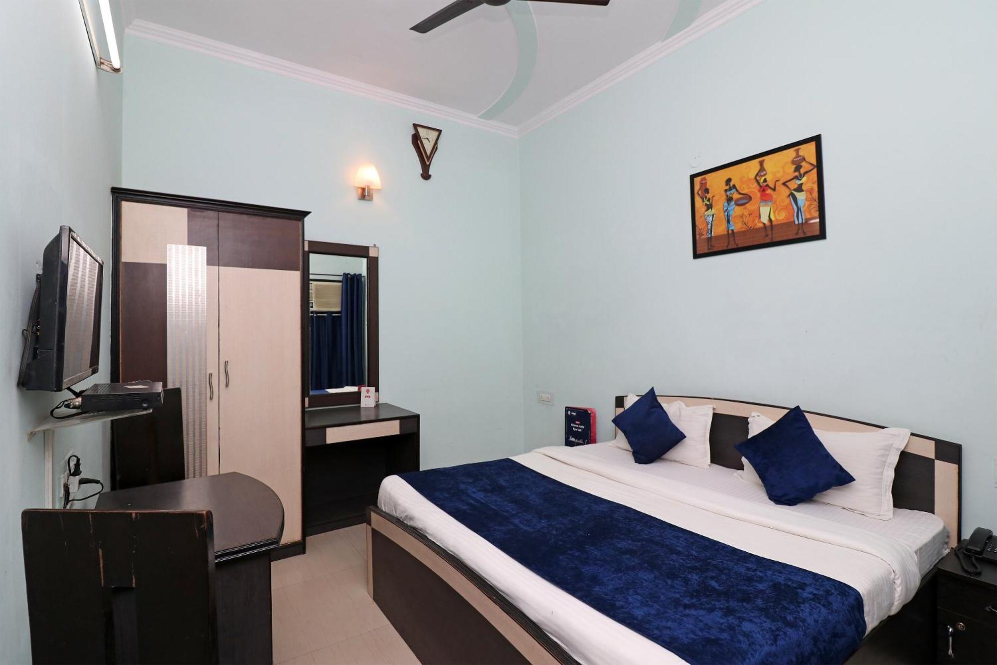 Hotel O Alpine Residency Faridabad Exterior foto